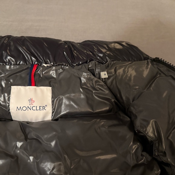 Moncler Tibb Nylon Down Vest - Shiny Black - Size 2 (Medium Men’s) - Picture 6 of 8